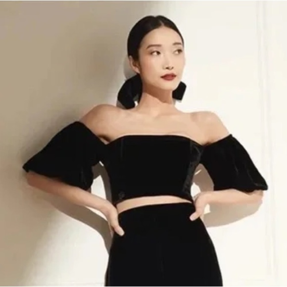 Elegant Black Off-Shoulder Jumpsuit